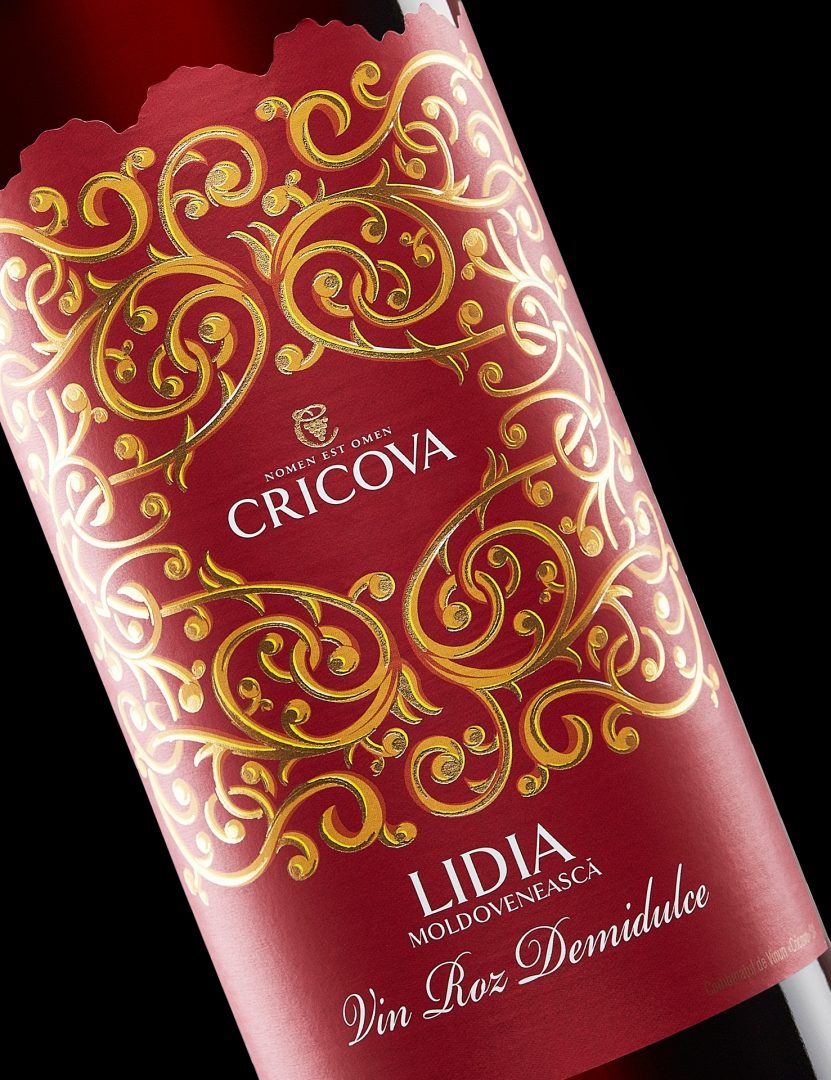 0,75 Liter CRICOVA Rotwein LIDIA halbsüß ALC.11-13% Vol. Moldau Moldawien