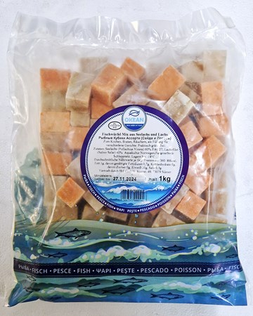 1kg Fischwürfel Seelachs und Lachs -18°C // Рыбные кубики микс (сайда, лосось)